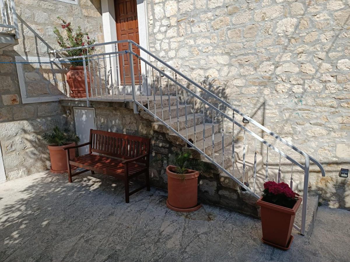 Diocletian Garden Centar Διαμέρισμα Σπλιτ Εξωτερικό φωτογραφία